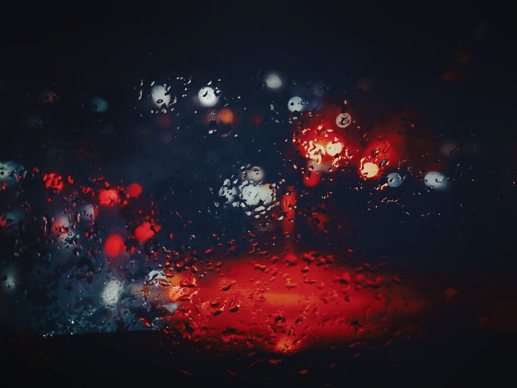 Rainy night bokeh by velina