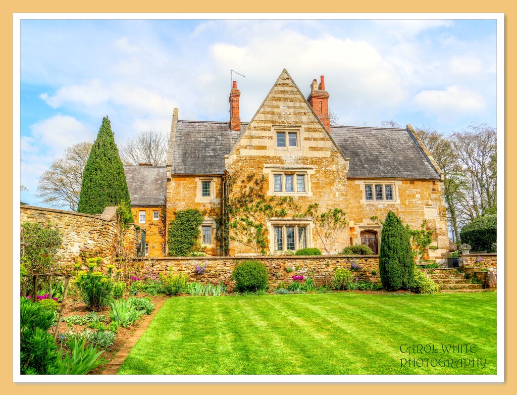 Coton Manor by carolmw