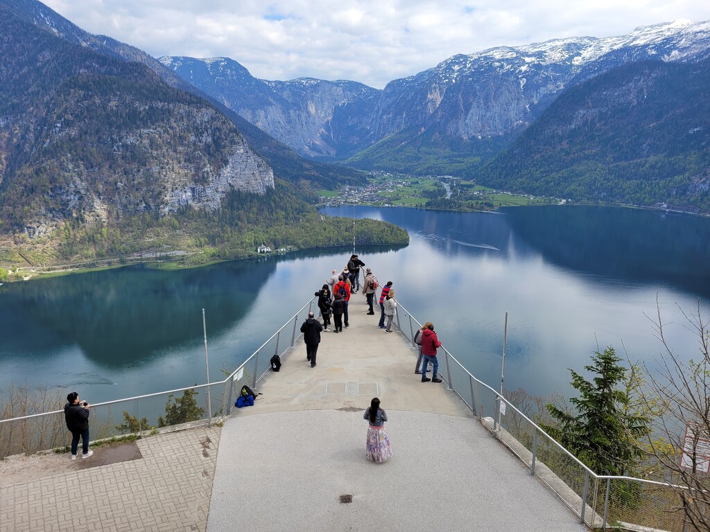 Looking down on Hallstatter See by clearday