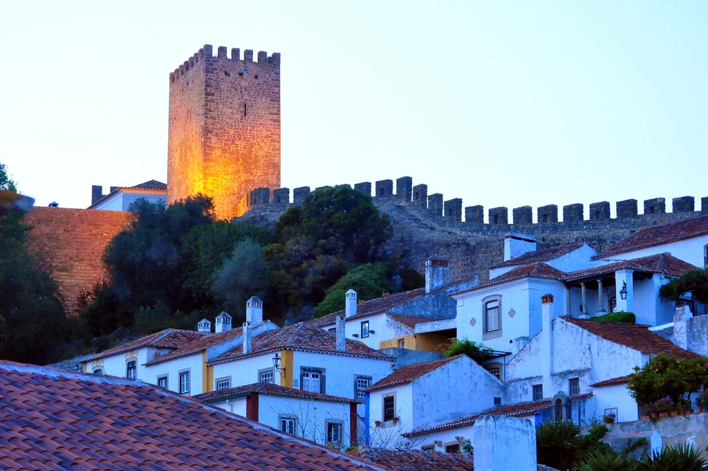 Óbidos- medieval village by antonios
