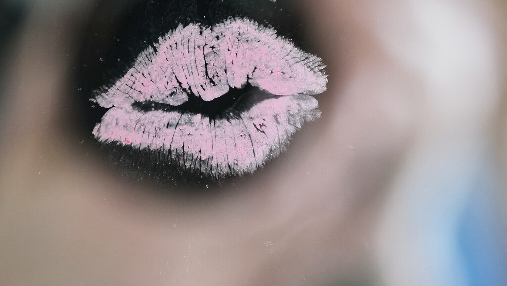 Kiss by kametty