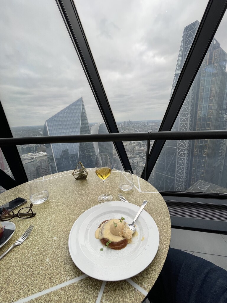 Lunch in the Gherkin  by jeremyccc