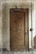 20th Apr 2022 - Grafitti Door