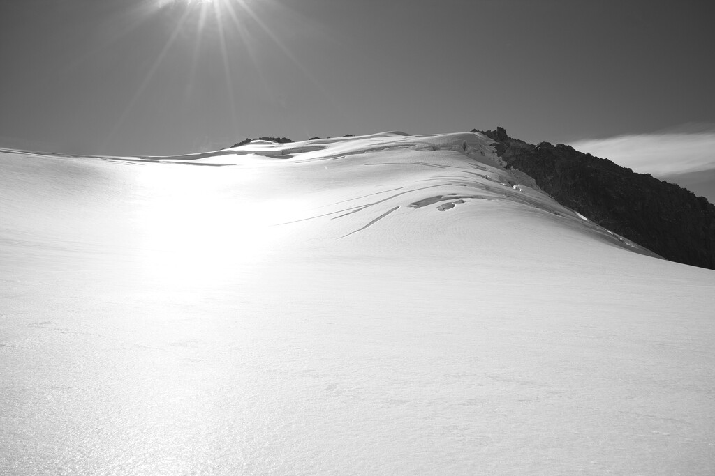 Mount Tutoko glacier by dkbarnett