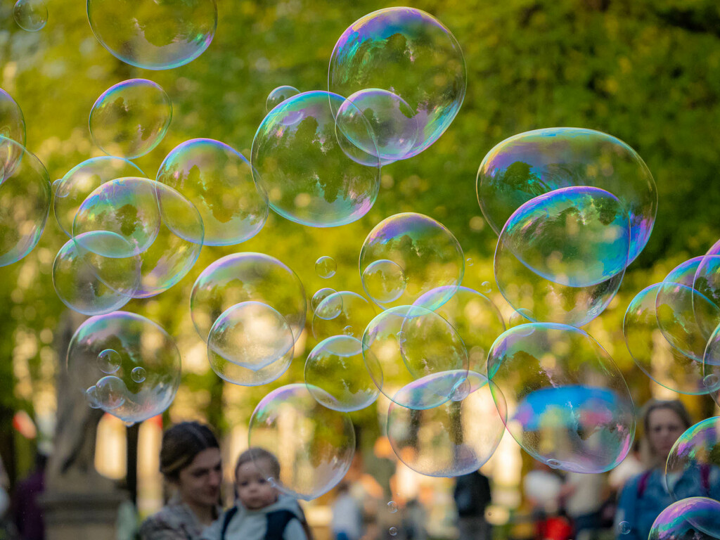 The soap bubble by haskar