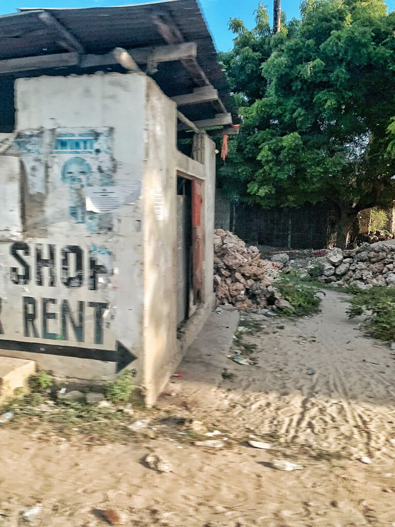 Shop to rent.  by cocobella