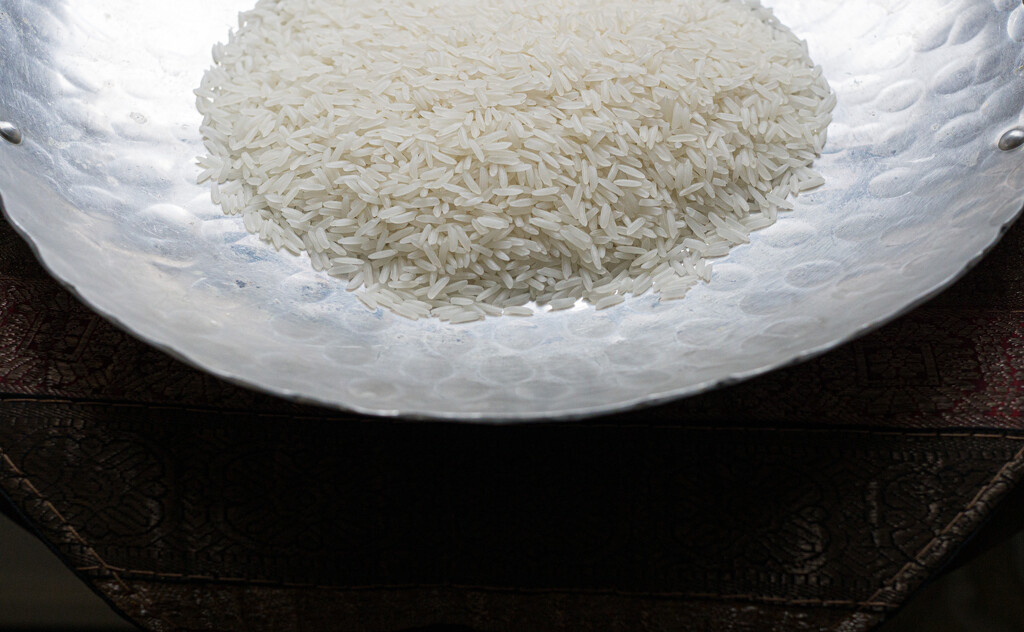O glamourless ordinary rice by cristinaledesma33