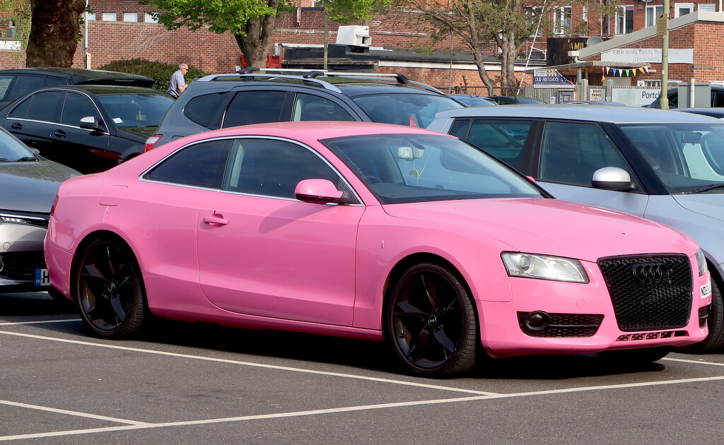 Pink Car by davemockford