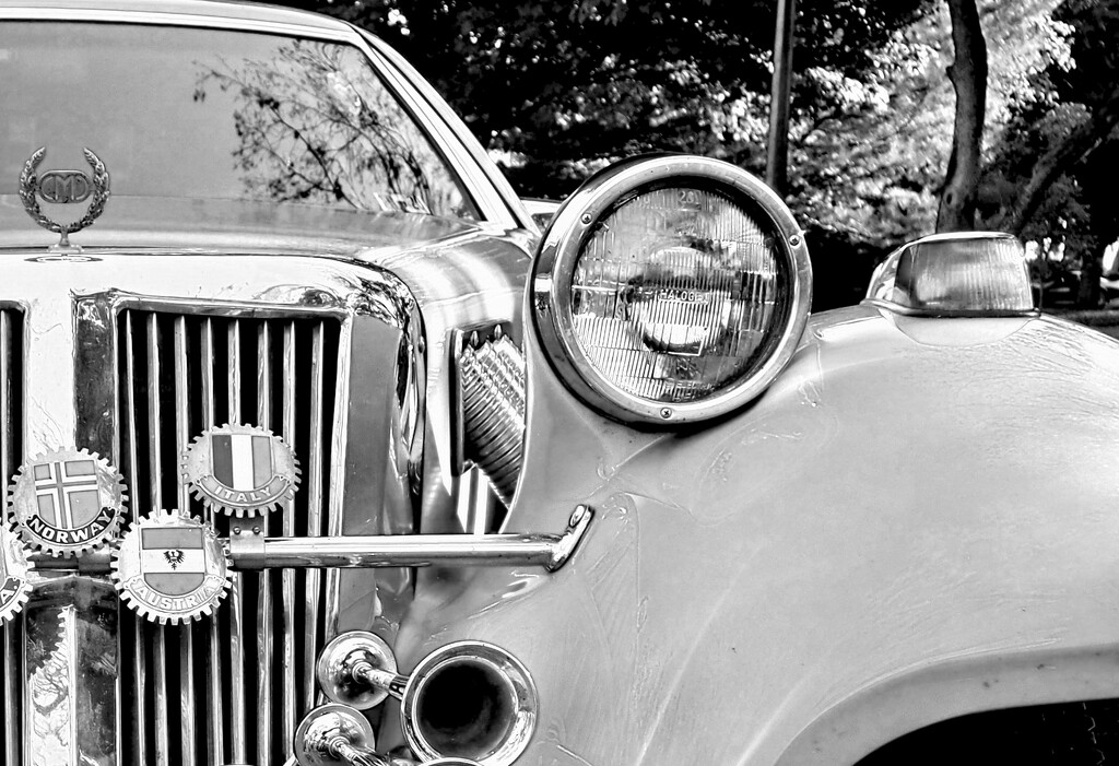 8 Part of a Car BW by olivetreeann