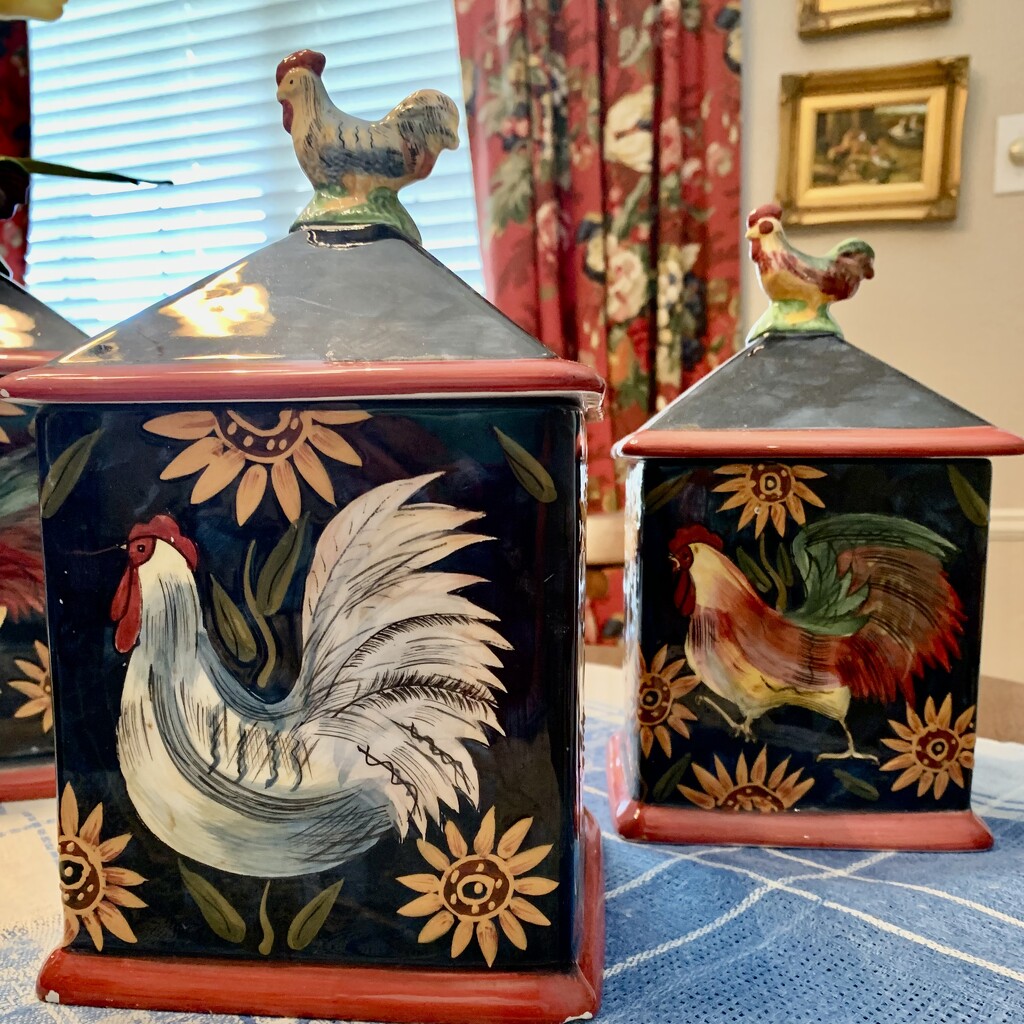 Chicken canisters  by louannwarren