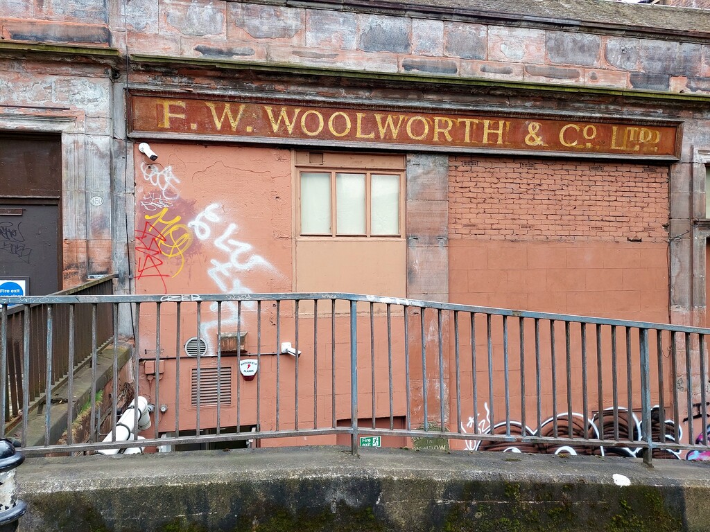 Old Woolworth sign in Glasgow  by samcat