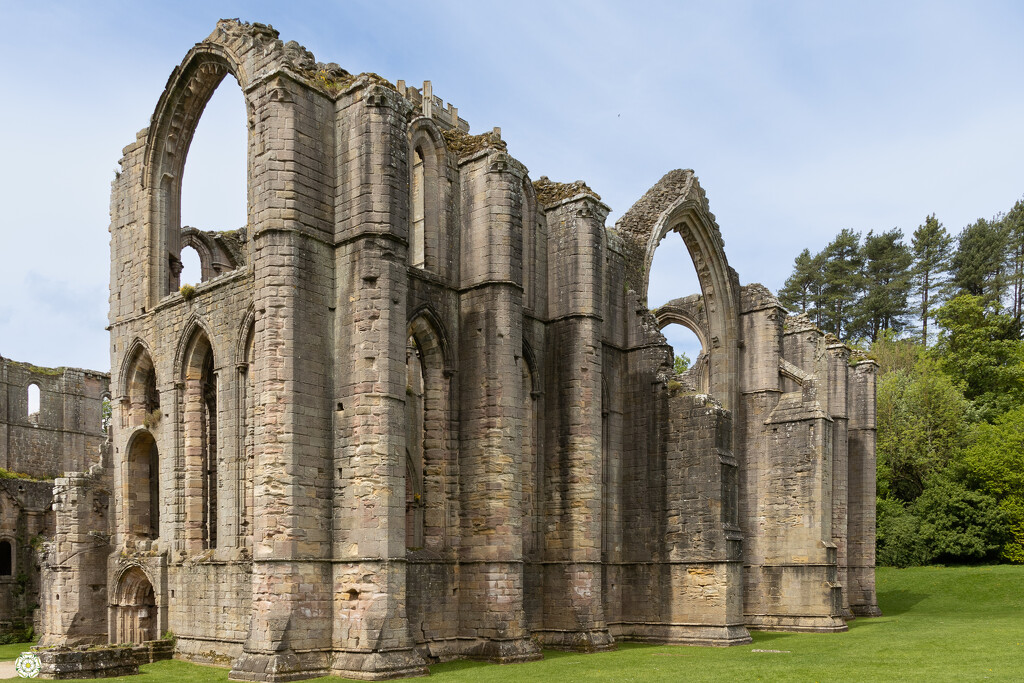 Fountains Abbey North Yorkshire. by lumpiniman