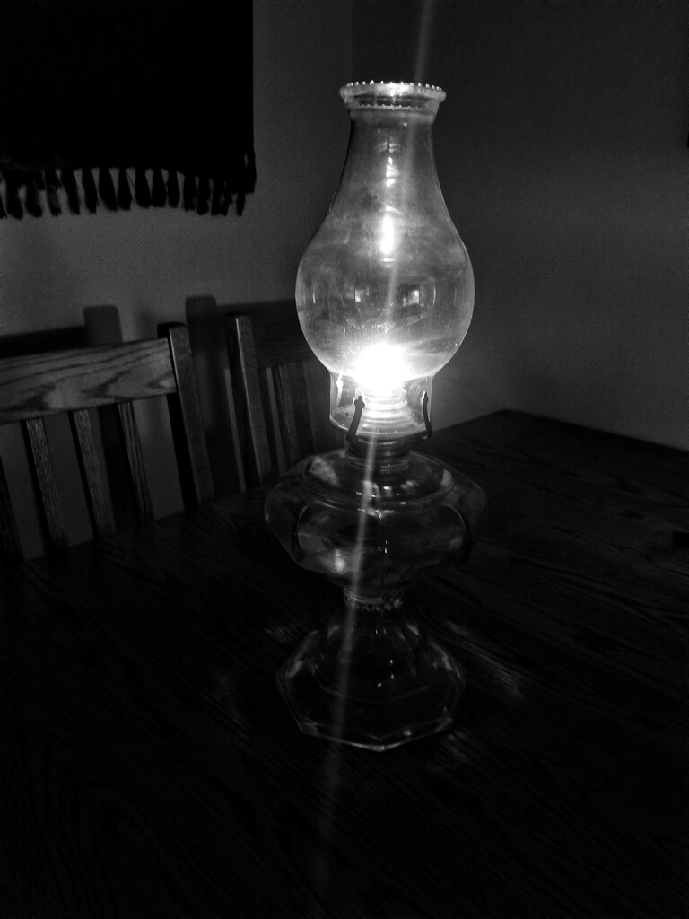 Lamp light by ljmanning