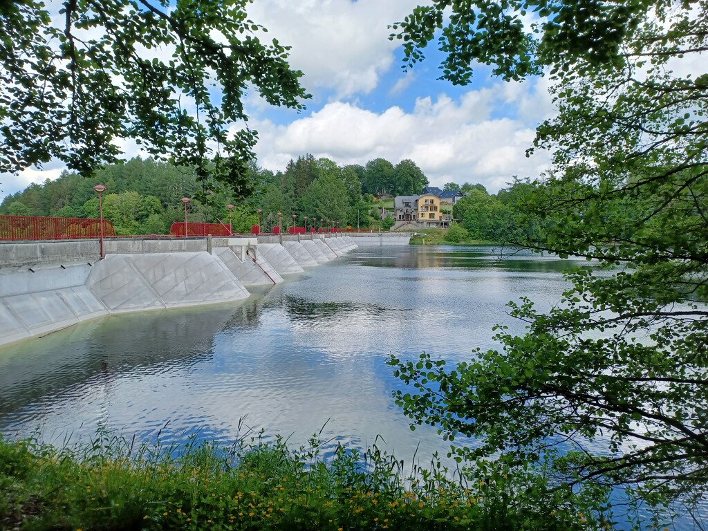 Dam at Bütgenbach, Belgium by busylady