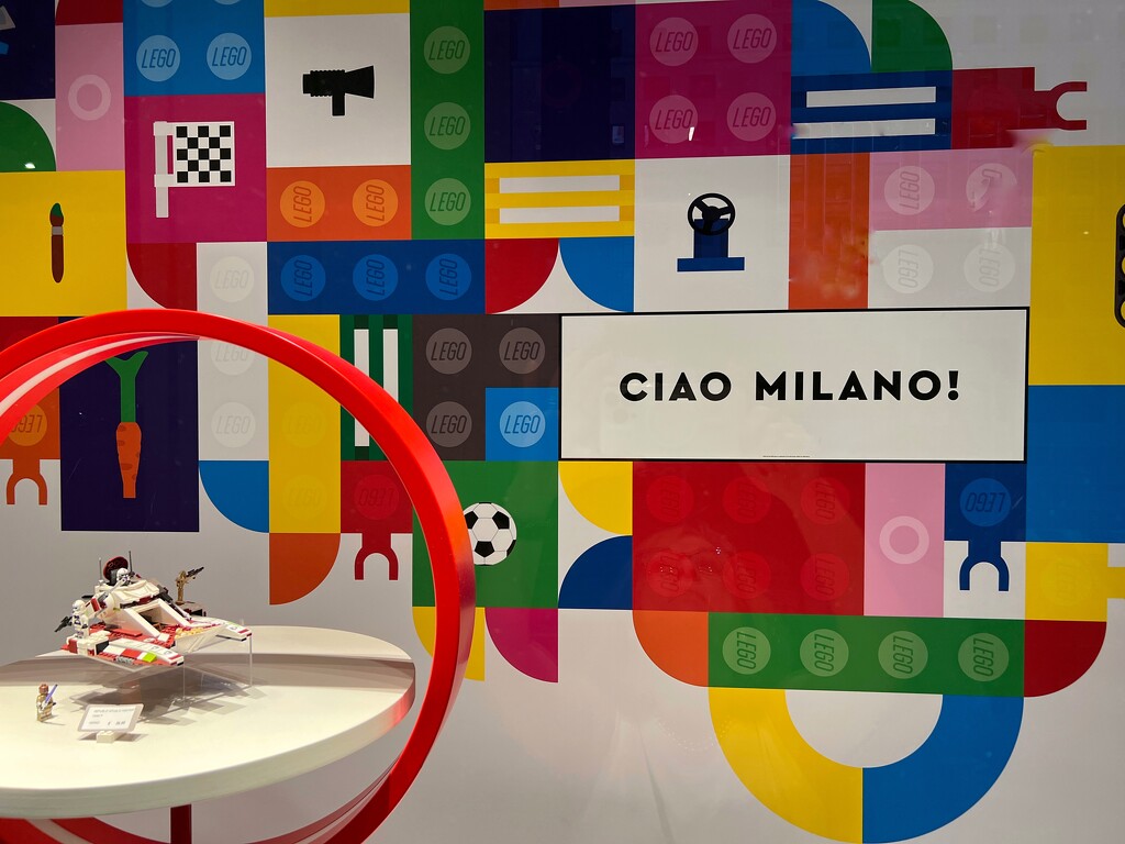 Ciao Milano  by rensala