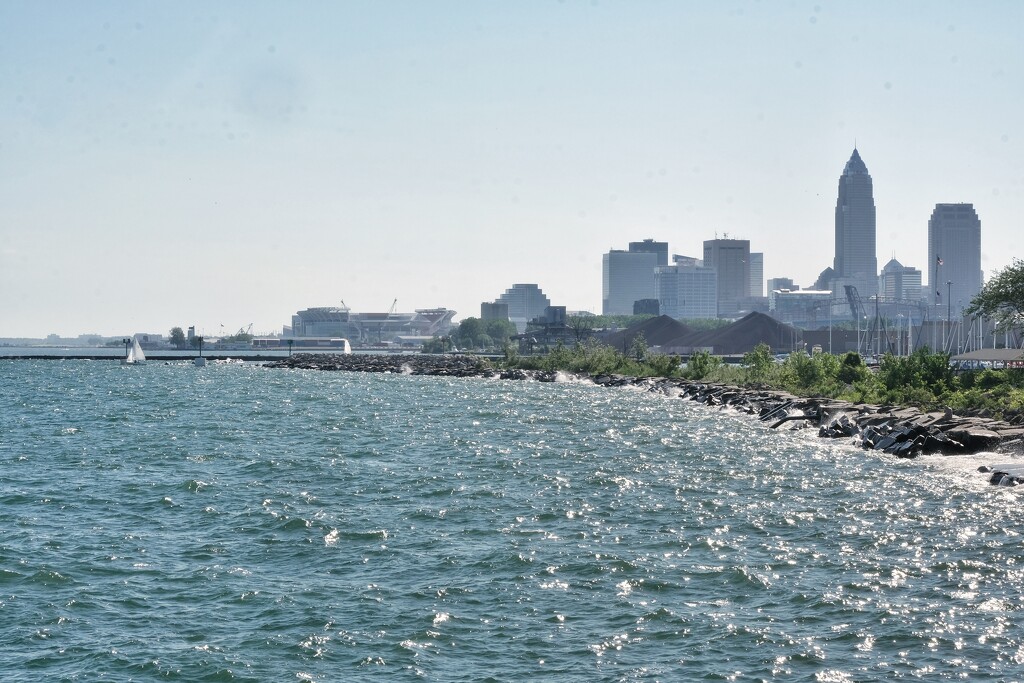 Cleveland Skyline, Lake Erie by lsquared