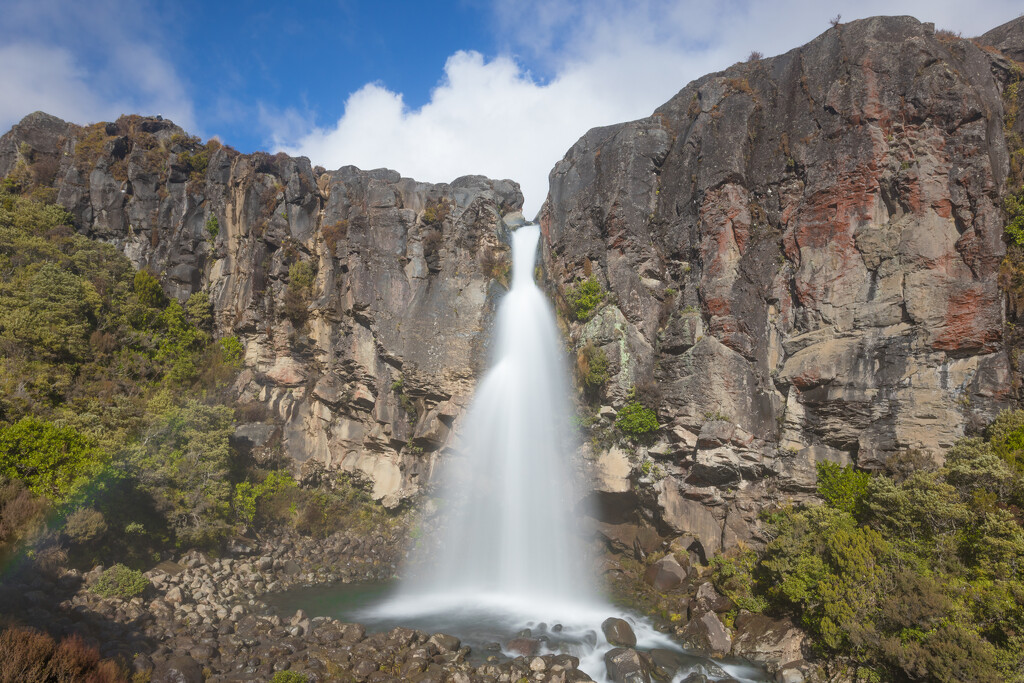 Taranaki Falls in all its glory :) by creative_shots