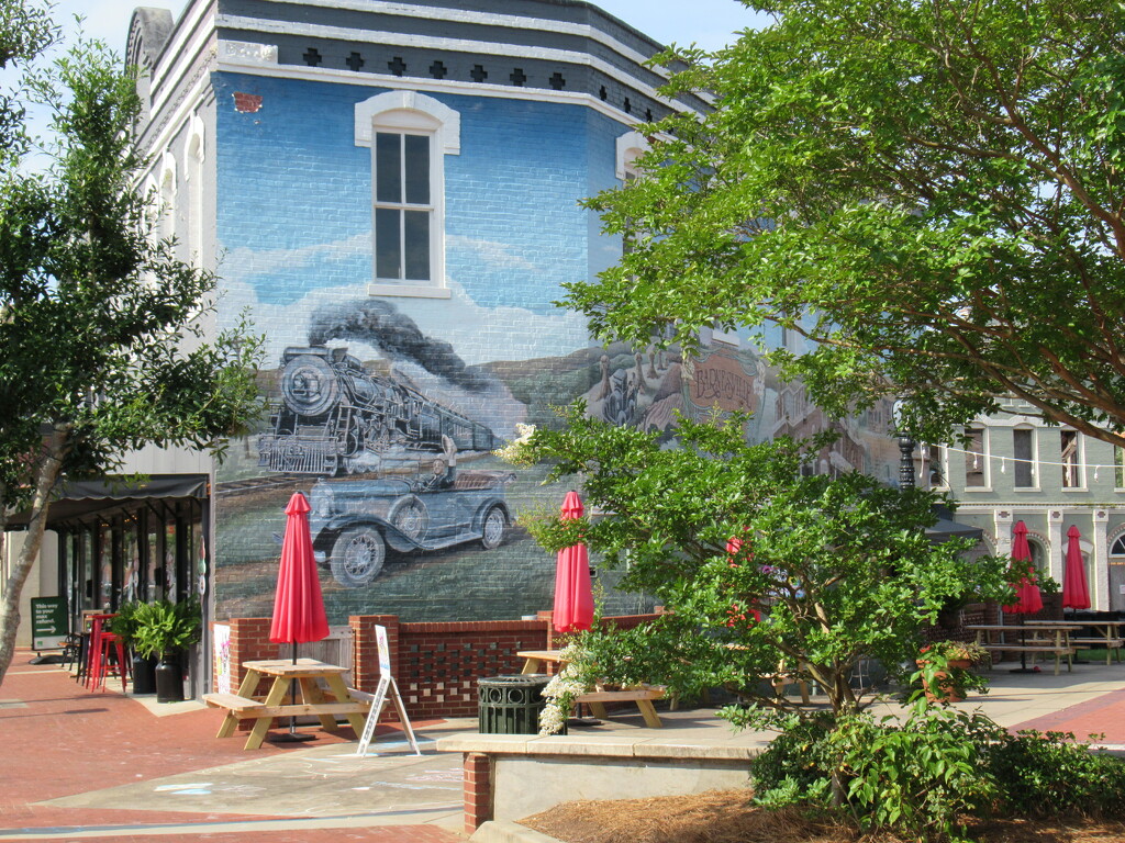 Mural in Barnesville, Georgia by margonaut