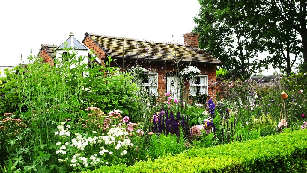 The Gardener's cottage .  by beryl