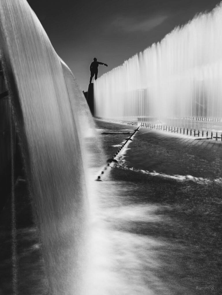 The coolness of the fountains by alessandro