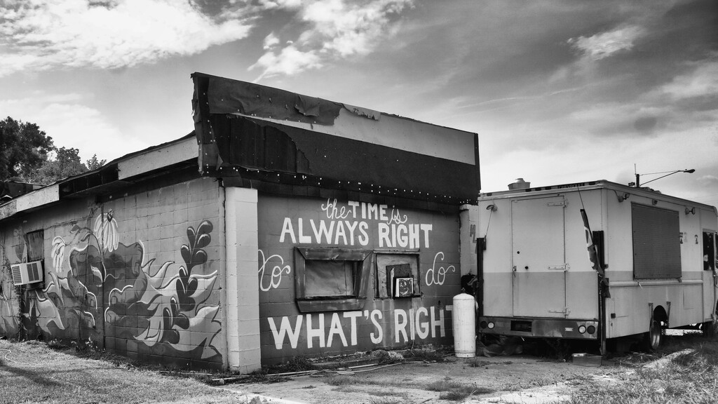 It's always right to do that's right by eudora