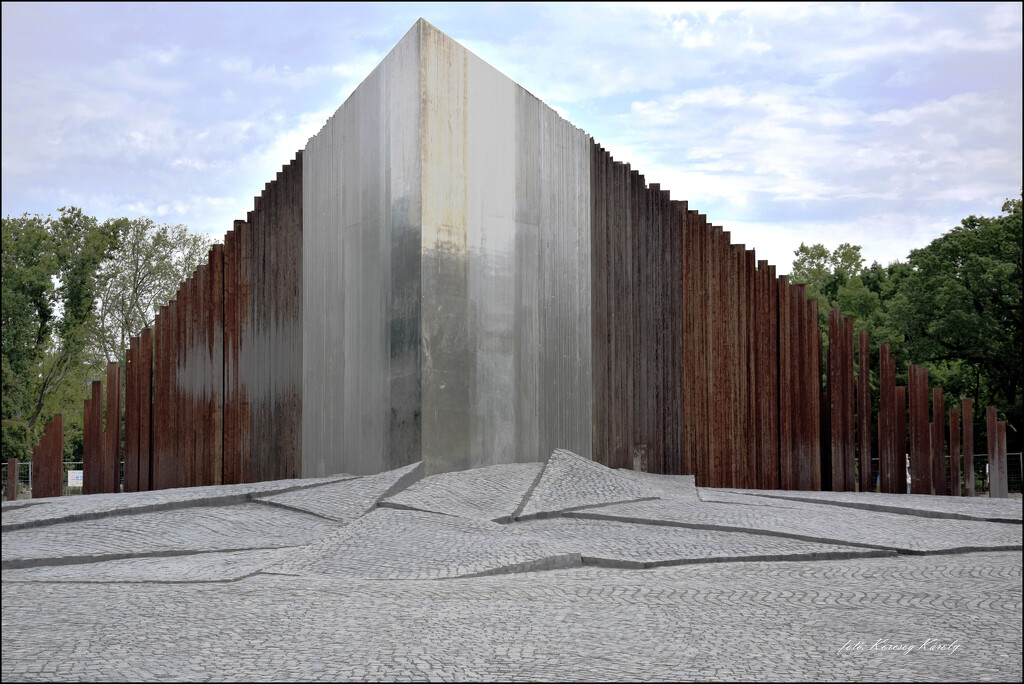 1956 memorial by kork