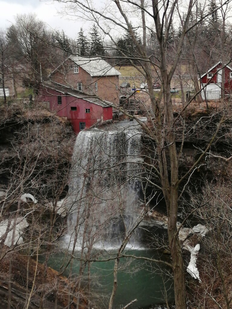 Decew Falls by princessicajessica