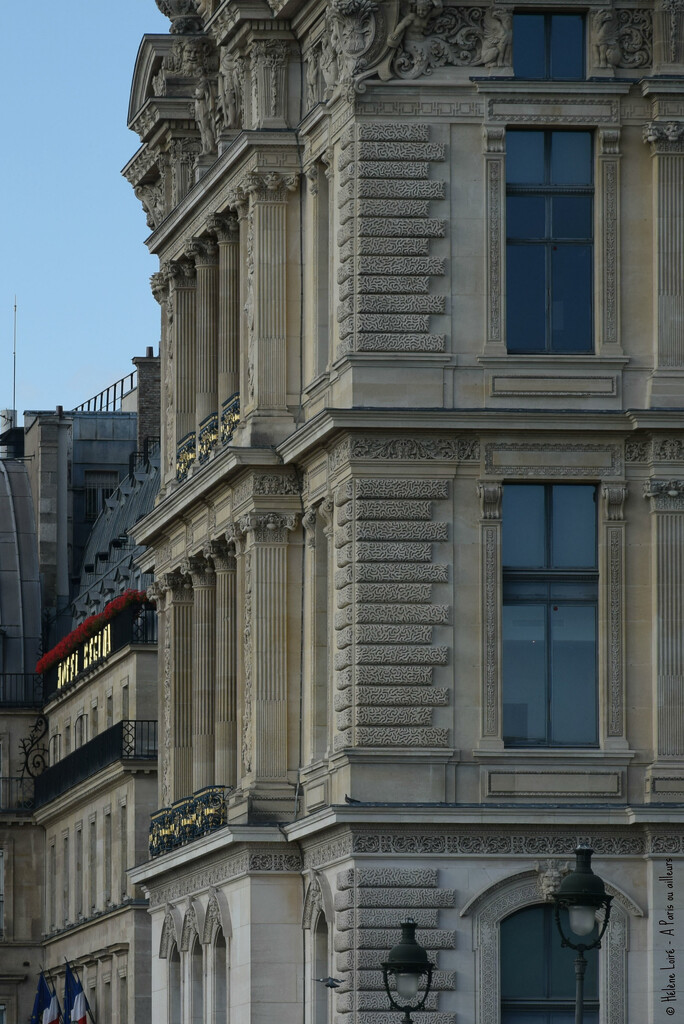 Louvre & hotel Regina by parisouailleurs