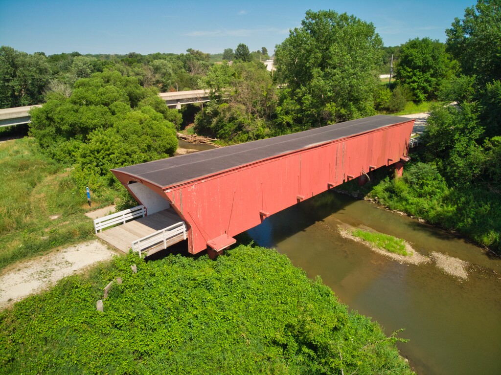 Holliwell Bridge - Madison County, IA by jeffjones