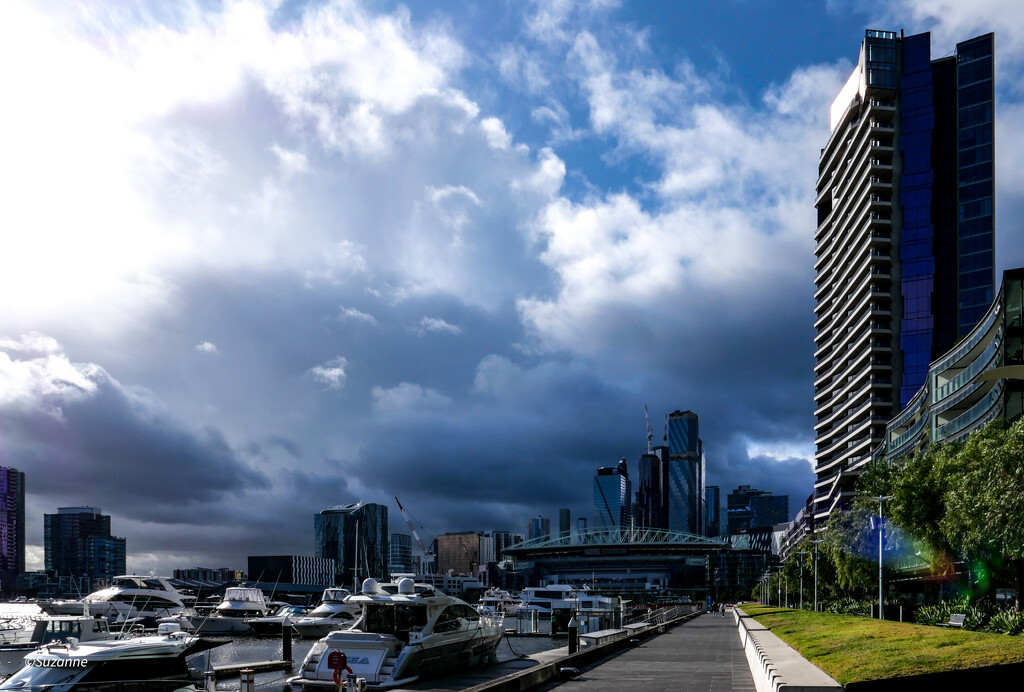 Moody Melbourne by ankers70