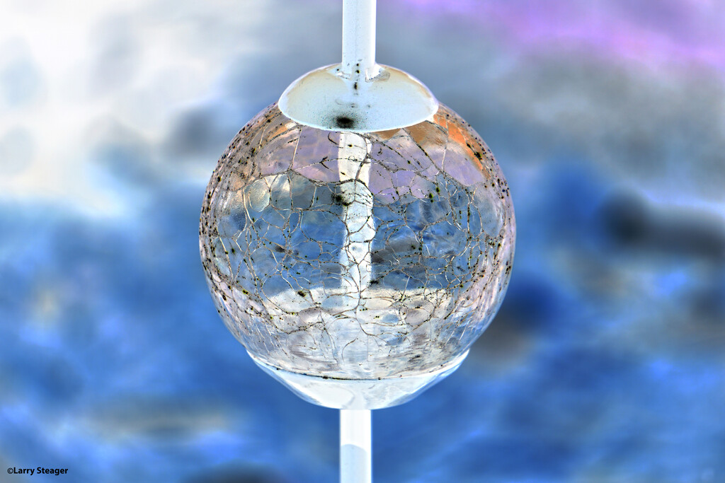 Orb inverted by larrysphotos