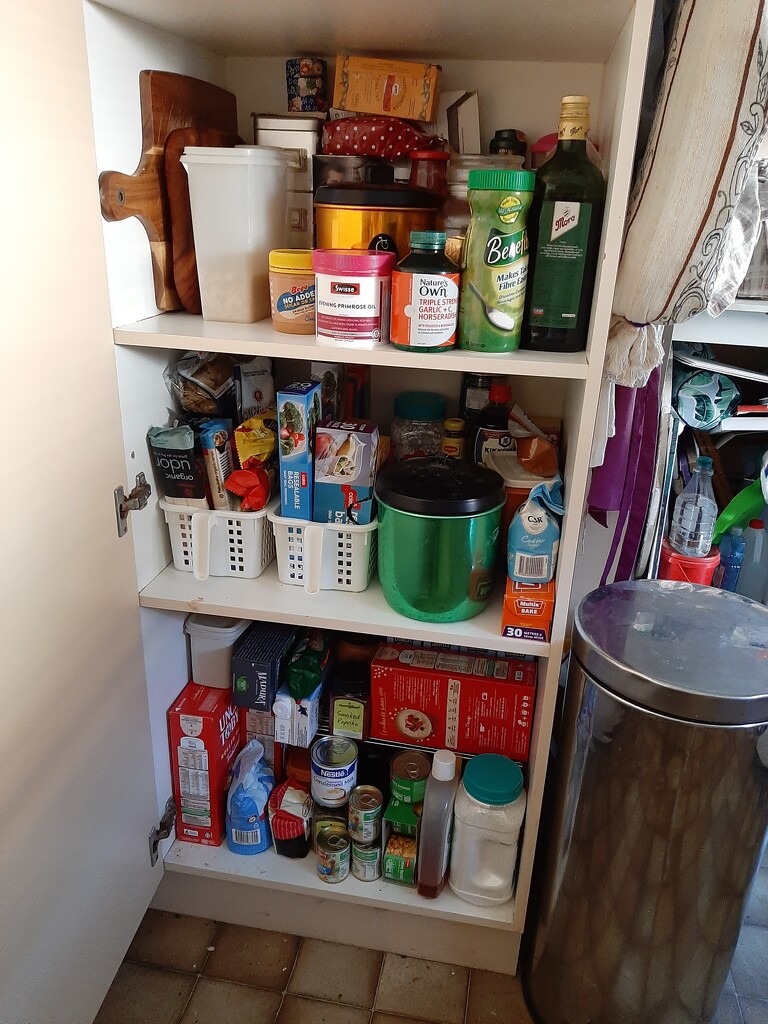 Pantry - Cleaned! by mozette