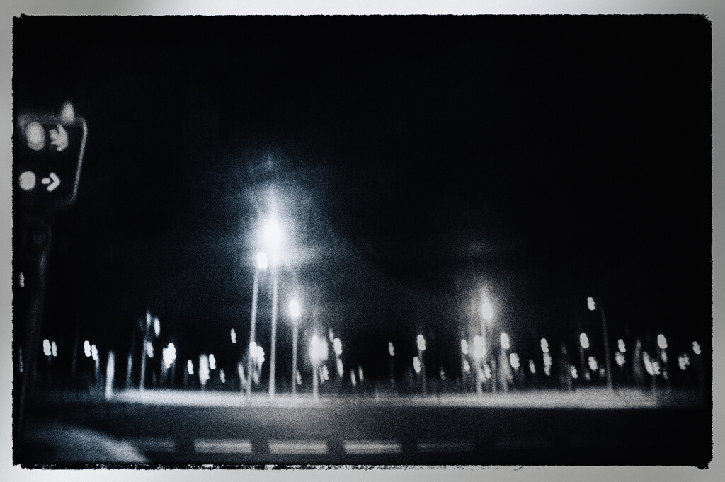 at dark by mumuzi
