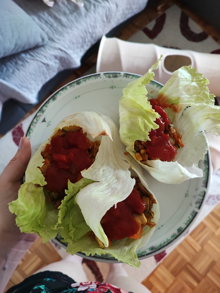 Healthy tacos 🙃 by nami