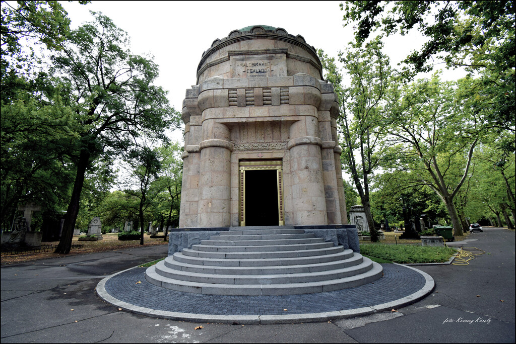 Mausoleum of the Malosik family. by kork