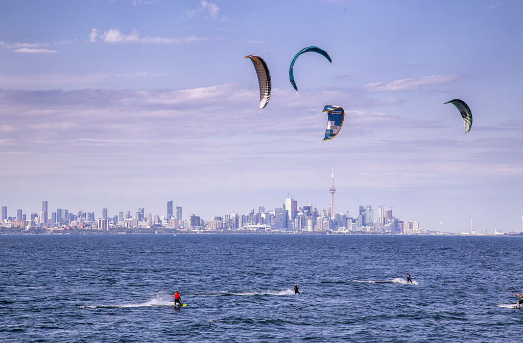 Toronto Beach Wind Surfing by pdulis