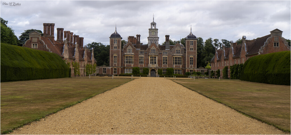 Blickling Hall by pcoulson