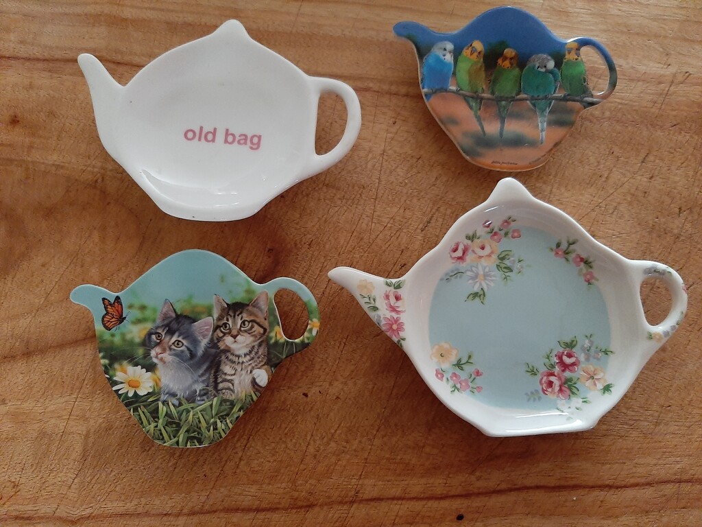 For Teabags and Spoons  by mozette