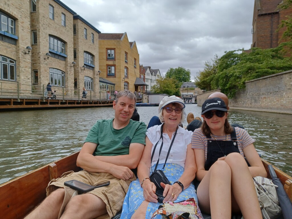 Punting  by busylady