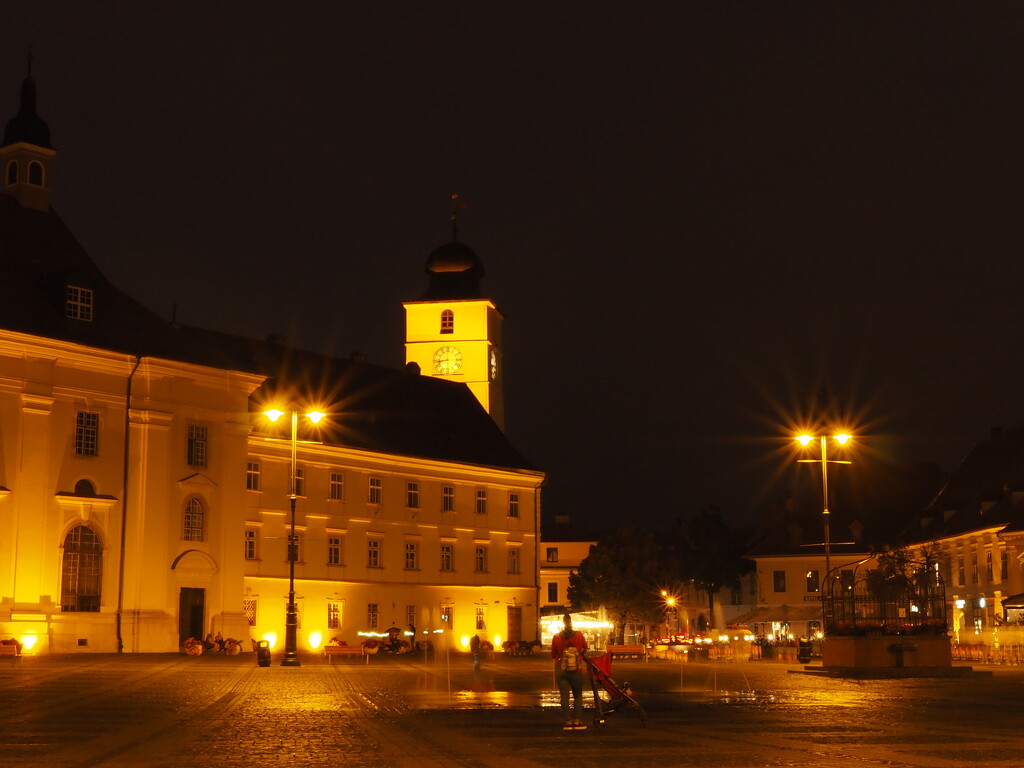 The main square by monikozi