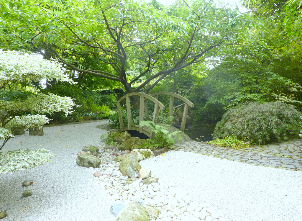The  Japanese Garden. by wendyfrost