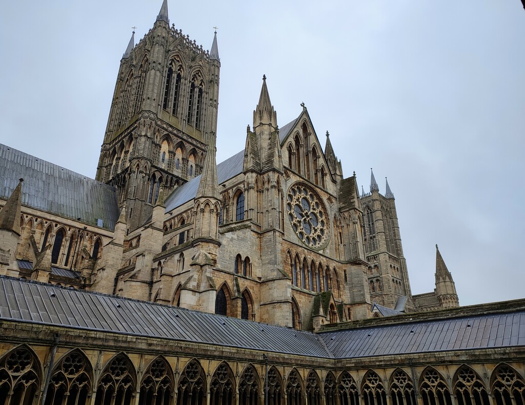 Lincoln Cathedral  by countrylassie
