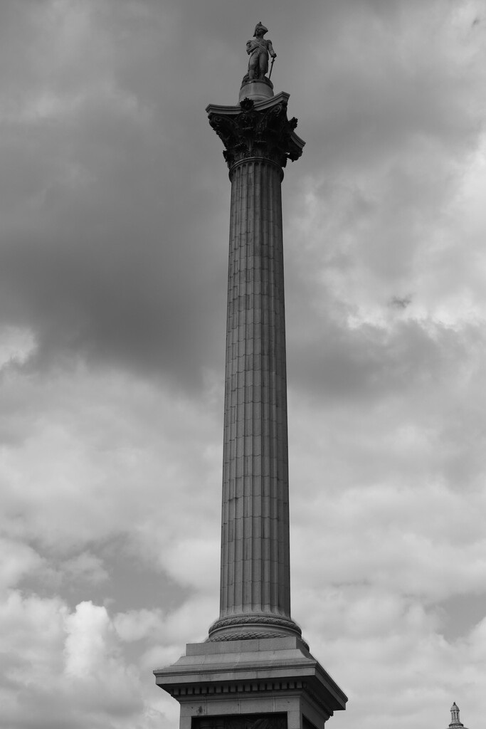 SOOC 15 - Nelson’s Column by phil_sandford