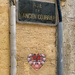 A funny heart rue de l’ancien courrier.  by cocobella