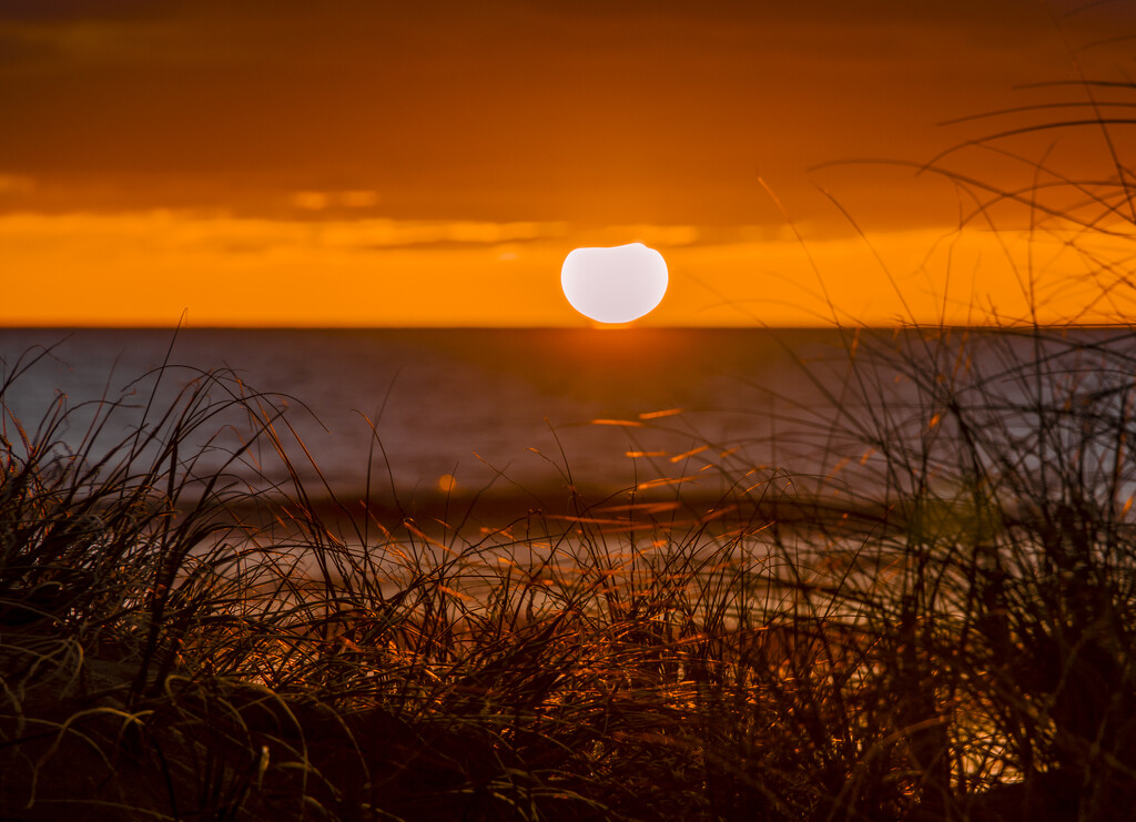Another stunning Foxton Beach sunset by suez1e