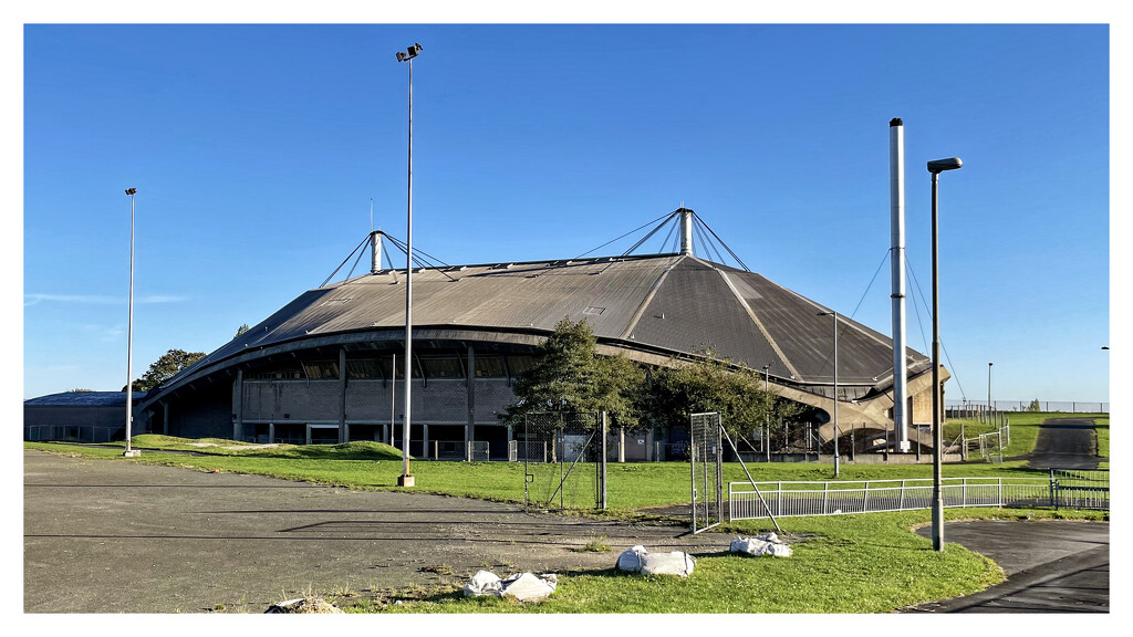 2022-09-23 Odsal Stadium by cityhillsandsea
