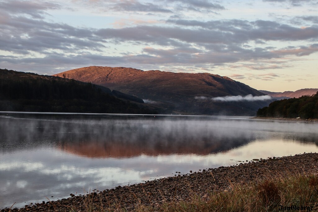 Morning mist on Loch Sunart by nodrognai