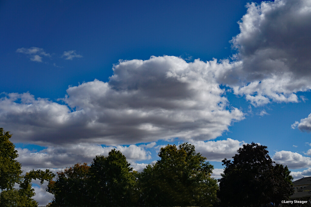 Fall clouds on a very cool day by larrysphotos