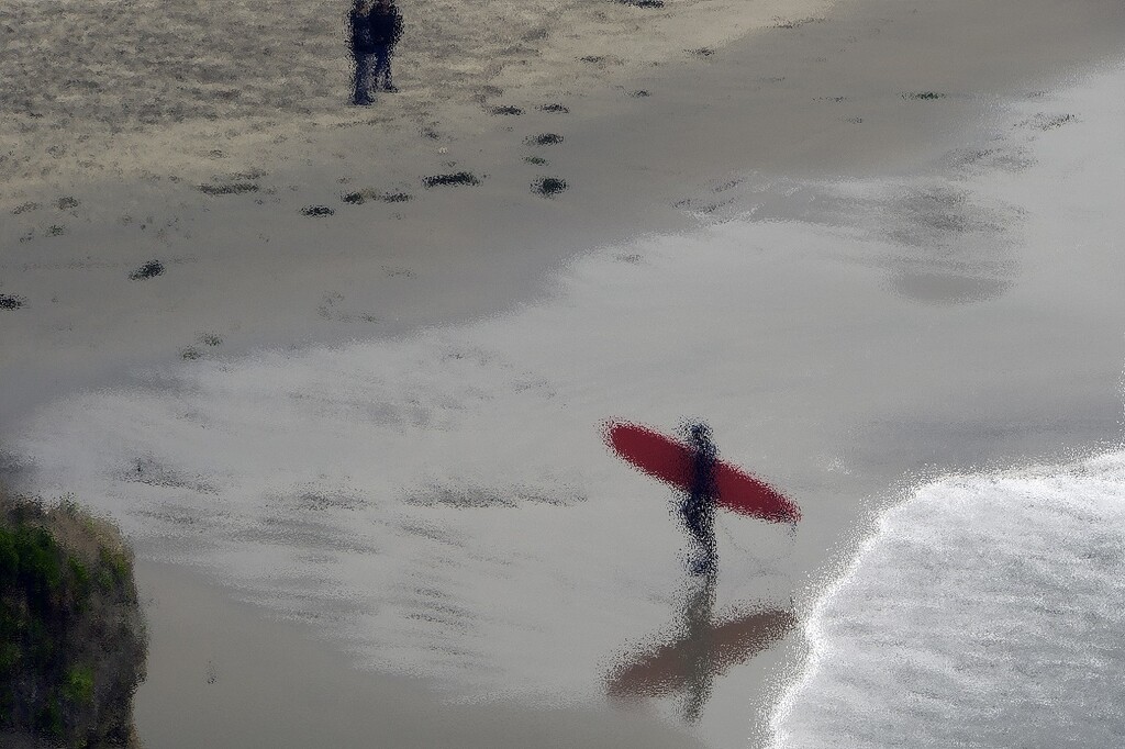 Red Surfboard by granagringa
