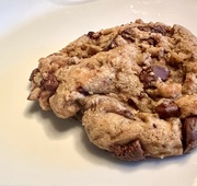 4th Oct 2022 - Browned Butter Toffee Chocolate Chip Cookie